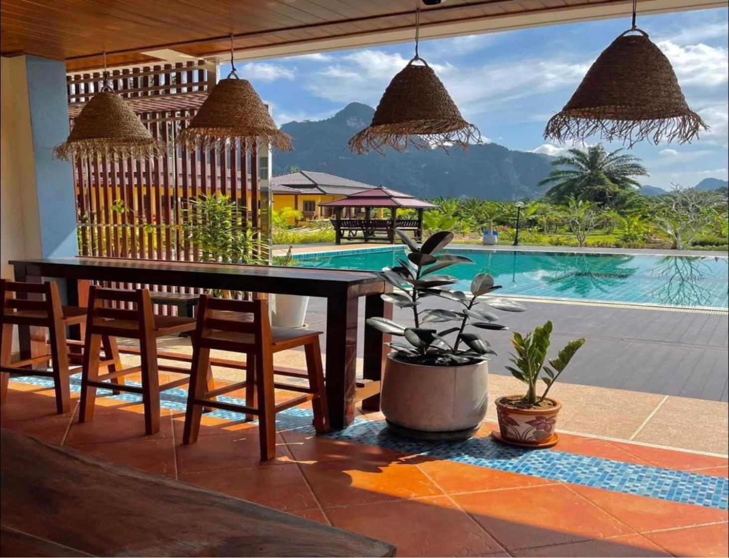 Capital O 75518 Baan Rose Resort Ao Luk 외부 사진