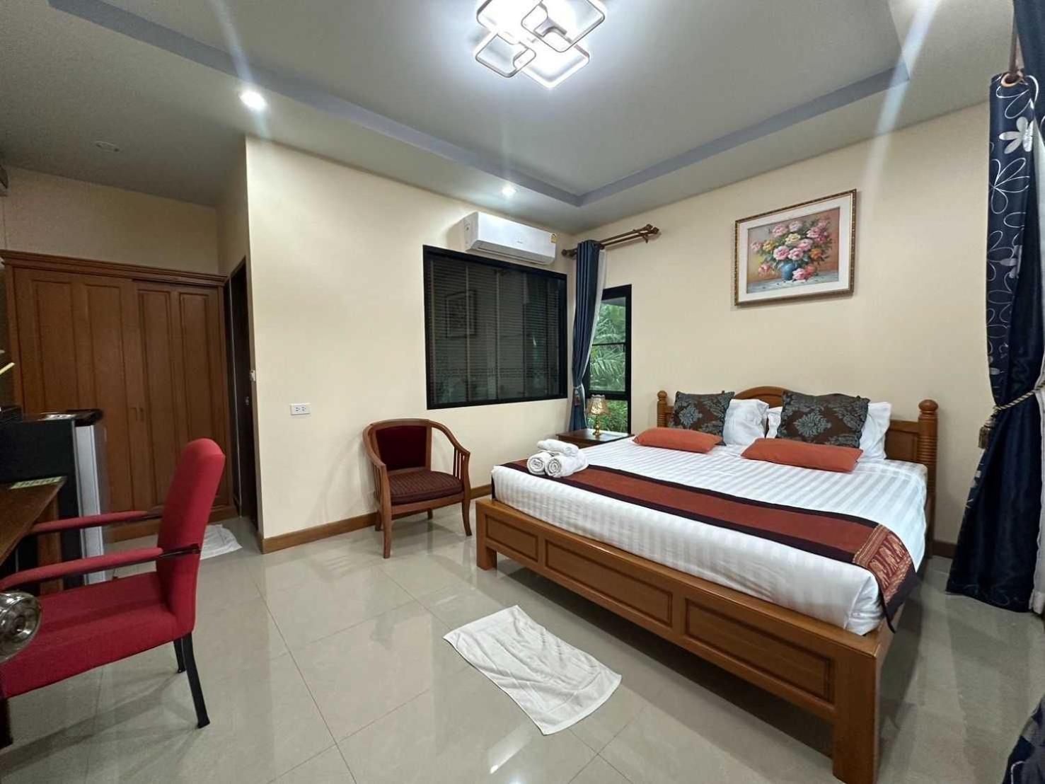 Capital O 75518 Baan Rose Resort Ao Luk 외부 사진