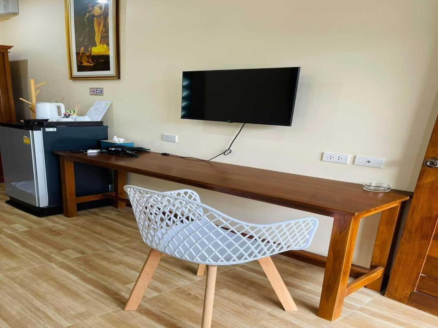 Capital O 75518 Baan Rose Resort Ao Luk 외부 사진